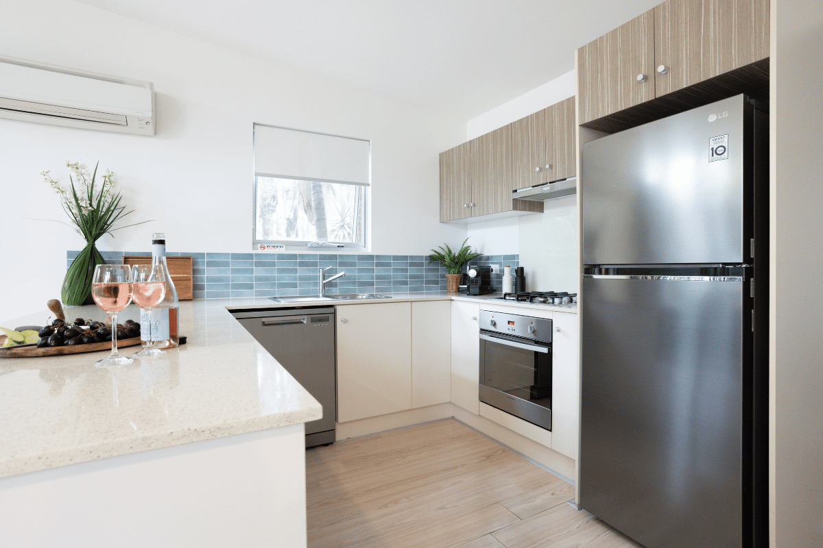 Lagoon Unit Kitchen